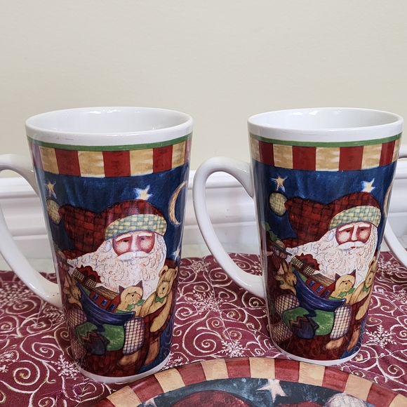 Vintage Certified International Set 4 Holiday Plates and 4 Christmas Santa Mugs - Picture 8 of 16